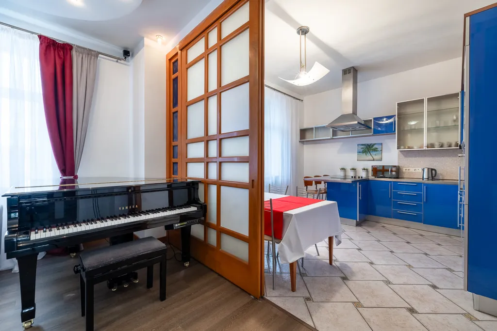 Квартира Квартира Апартамент с роялем и большой угловой ванной — Москва