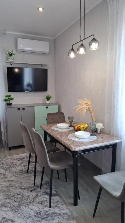 Квартира 2-комнатная Квартира — Сальское