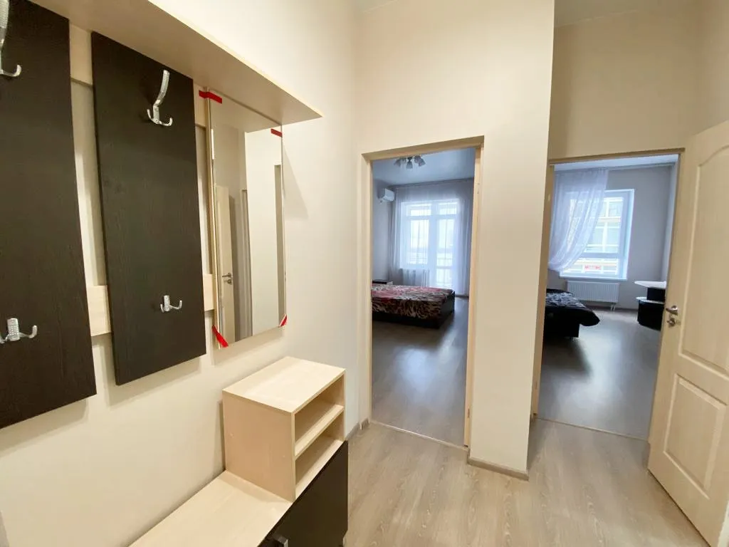 Апартамент на первой береговой линии моря с парковкой