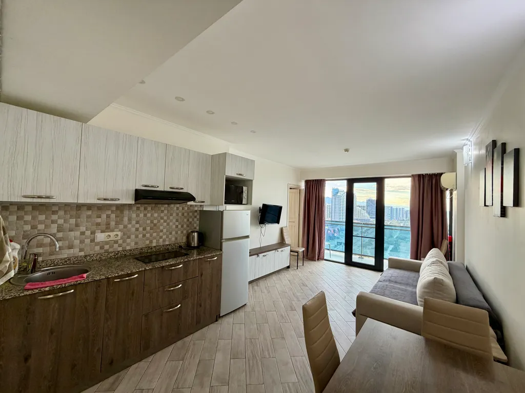 Orbi Beach Tower №1812 — море, парк, небоскреб