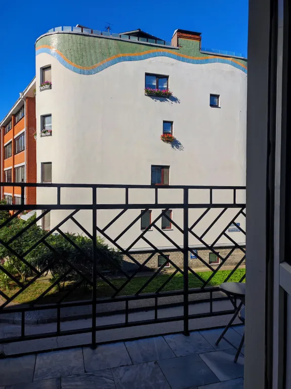 Однушка на Золотой Набережной