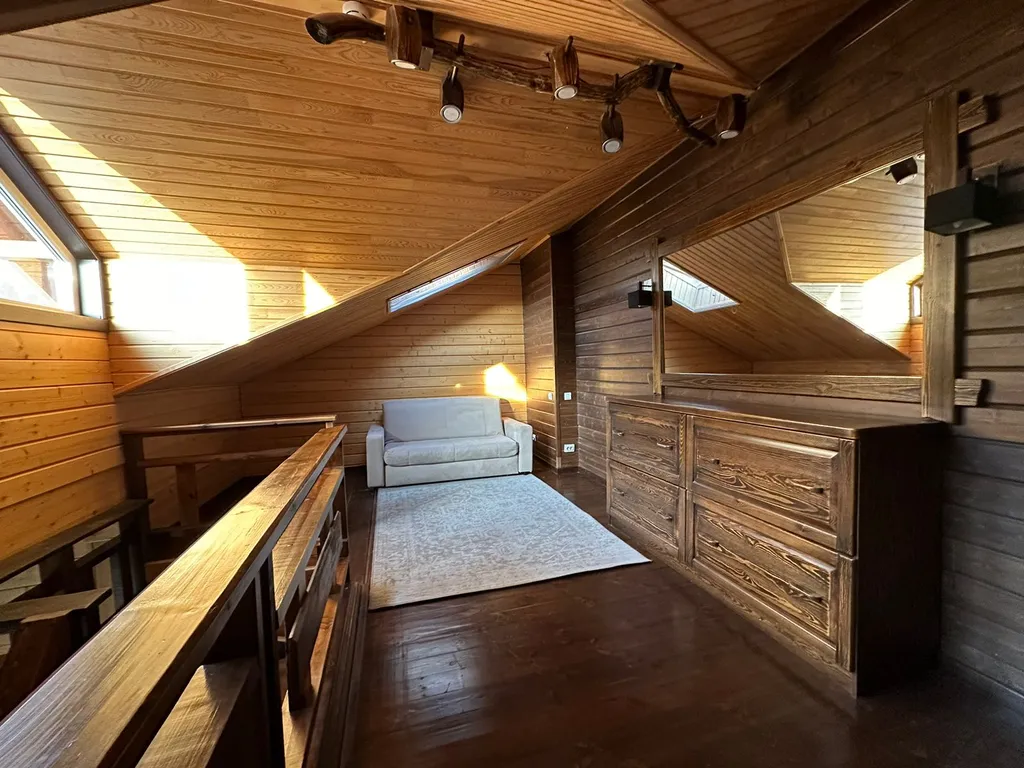 Апартаменты двухуровневые