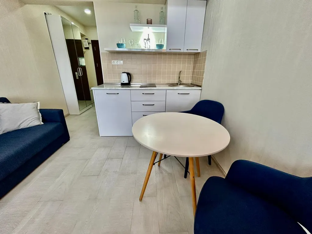 Апартаменты с видом на море и горы