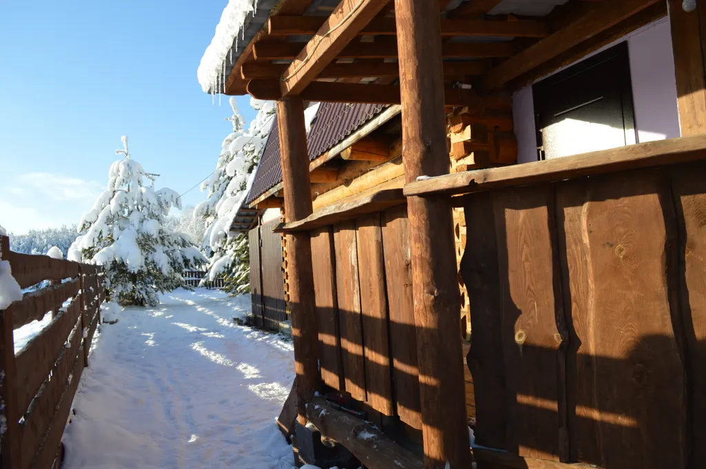 Дом недалеко от ГЛК Евразия