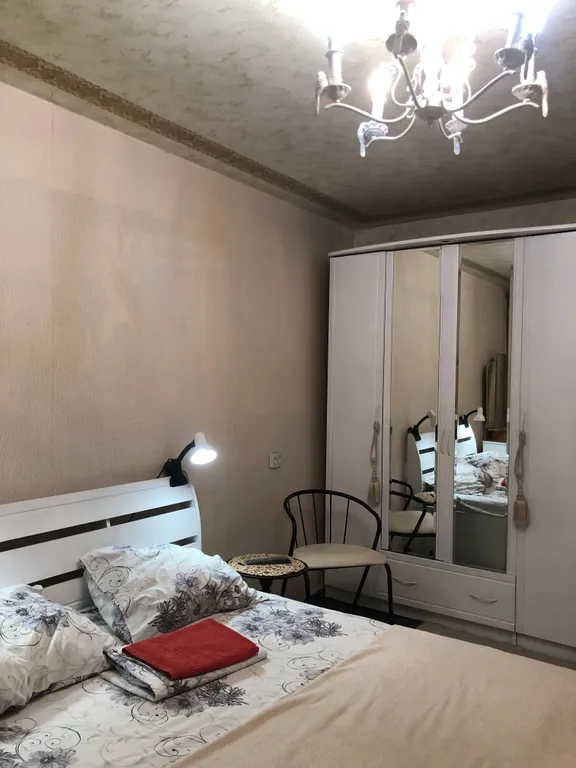 Трёхкомнатная квартира в центре Арбеково