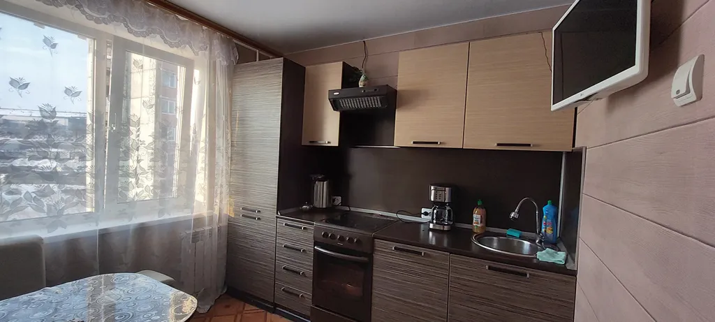 Хорошая 3-комнатная квартира в Талнахе, для организаций