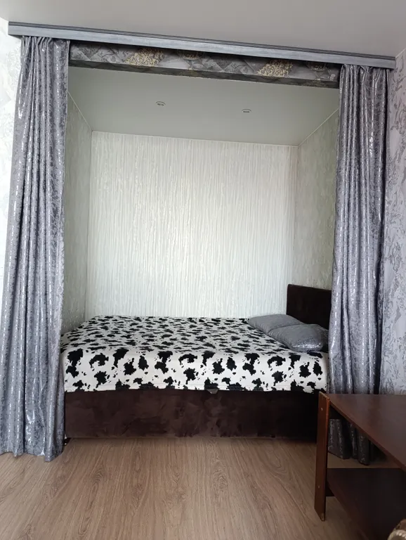 Евродвушка у вокзала