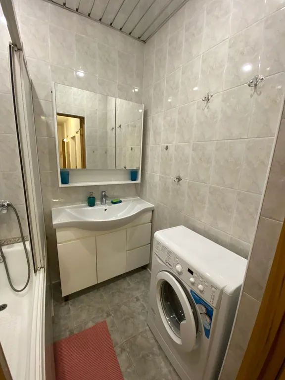 Уютная большая квартира рядом с морем