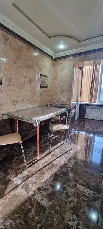 Уютная квартира в центре города с видом на горы