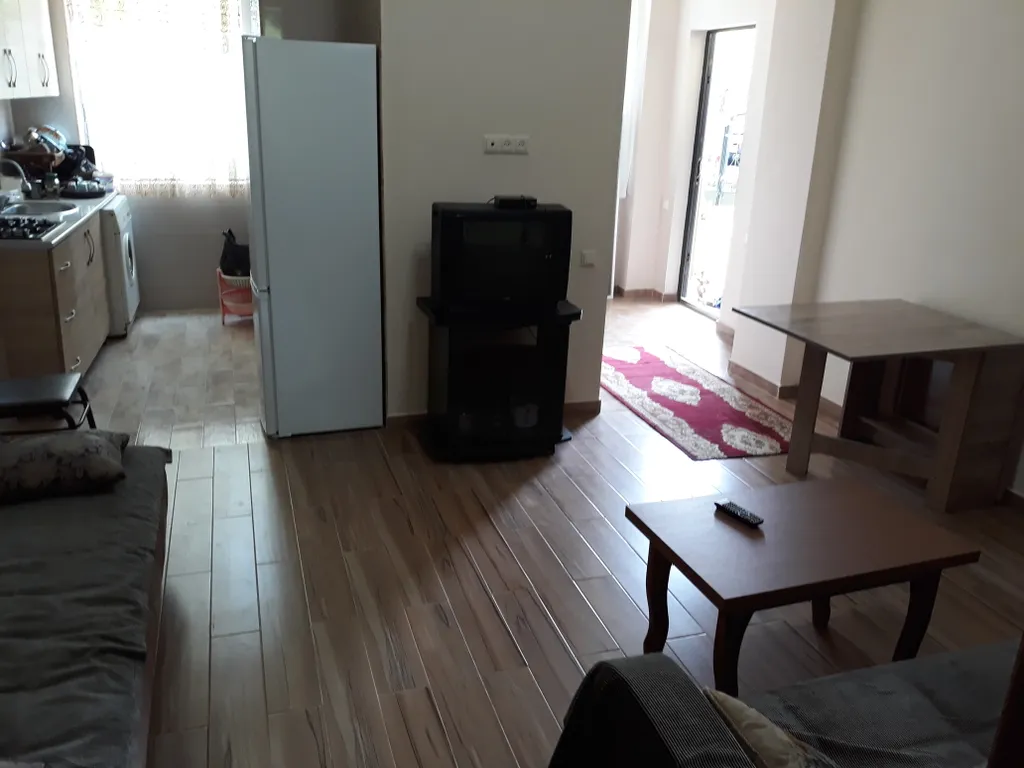 Квартира 2-комнатная Квартира — Батуми