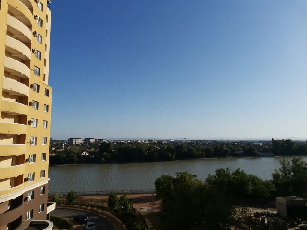 Квартира Квартира с видом на реку с детской кроваткой — Краснодар