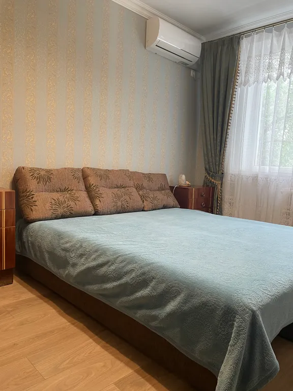 Квартира Уютная 3-х комнатная квартира — Евпатория