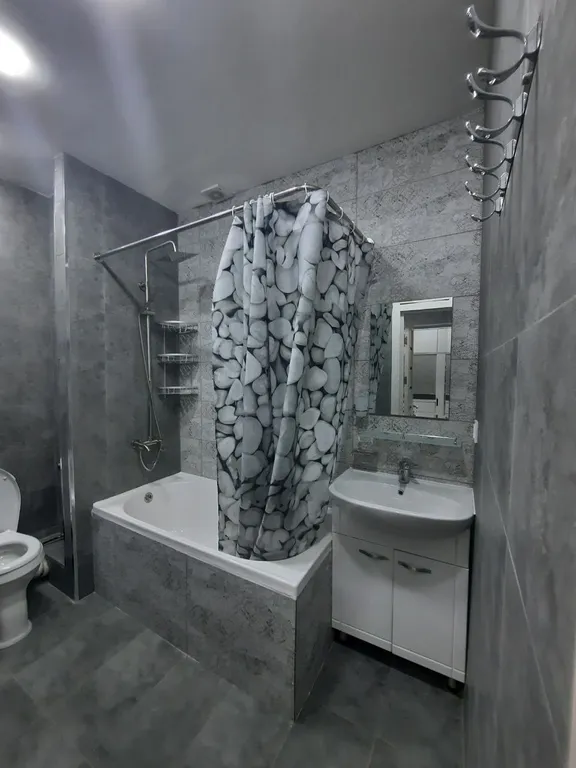 Госпитальный 37