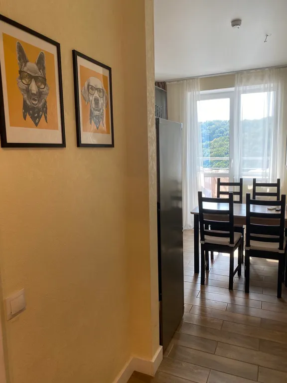 Уютная квартира в новом ЖК с видом на море и лес