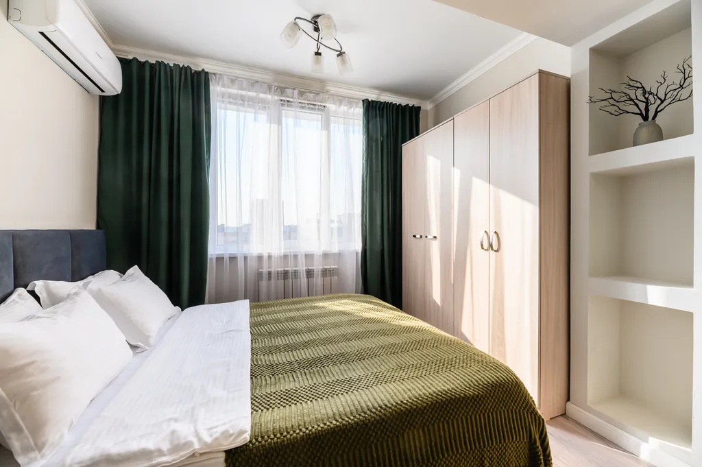 Квартира Изумрудная студия в Молодежке — Алматы