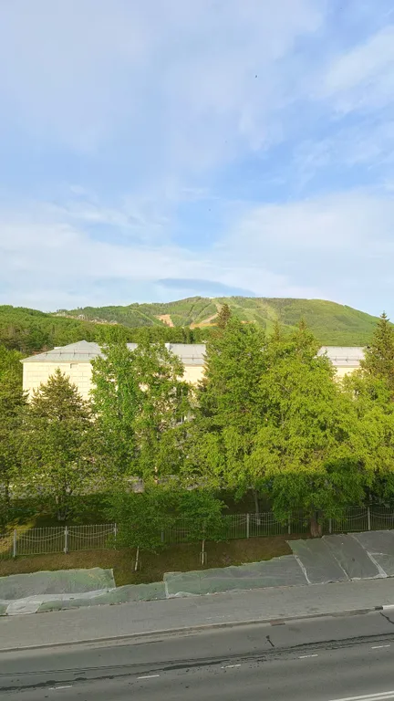 Просторная квартира напротив Горного Воздуха