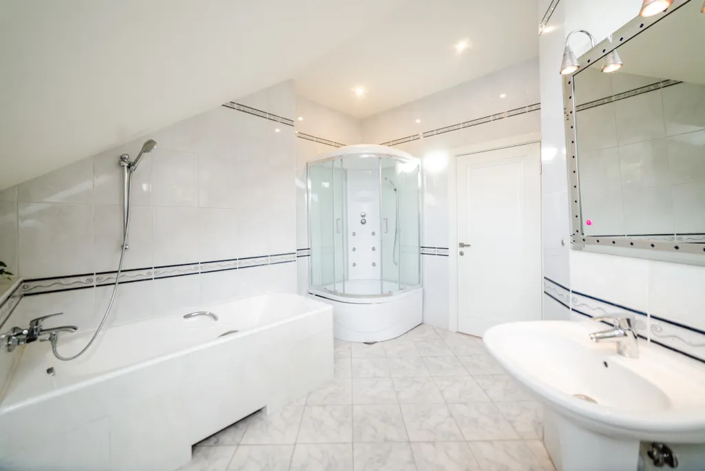 Коттедж Дом с бассейном и сауной — Горки-2