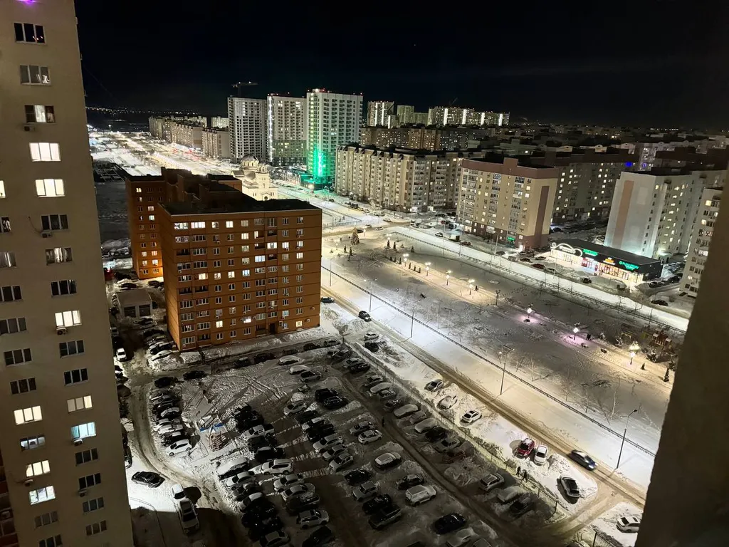 Квартира Светлая и просторная квартира — Саратов
