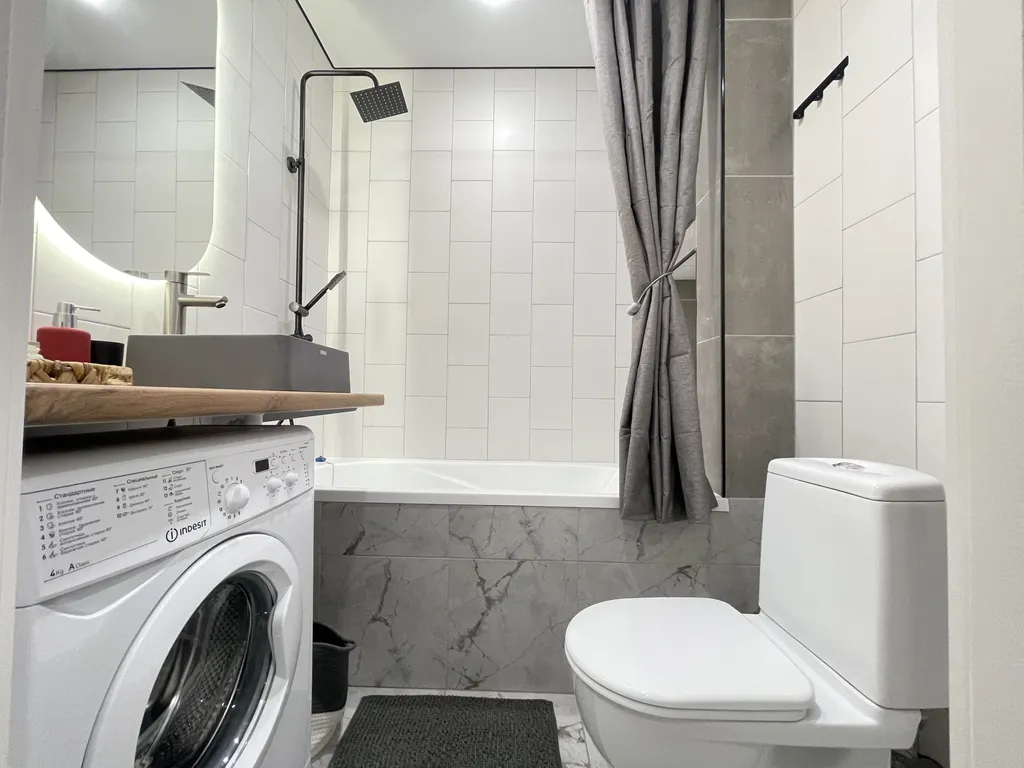 Дизайнерские апартаменты с ванной