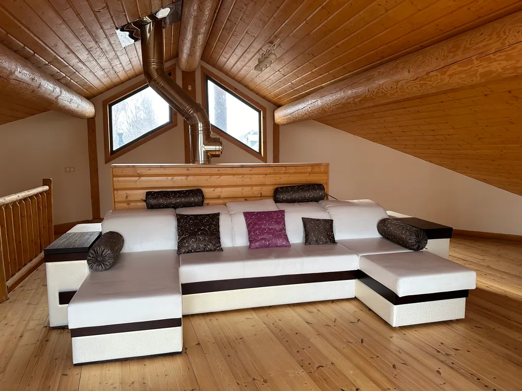 Дом с баней на Неве