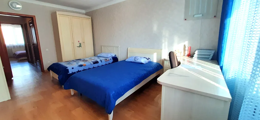 Семейная трёхкомнатная квартира на въезде в город