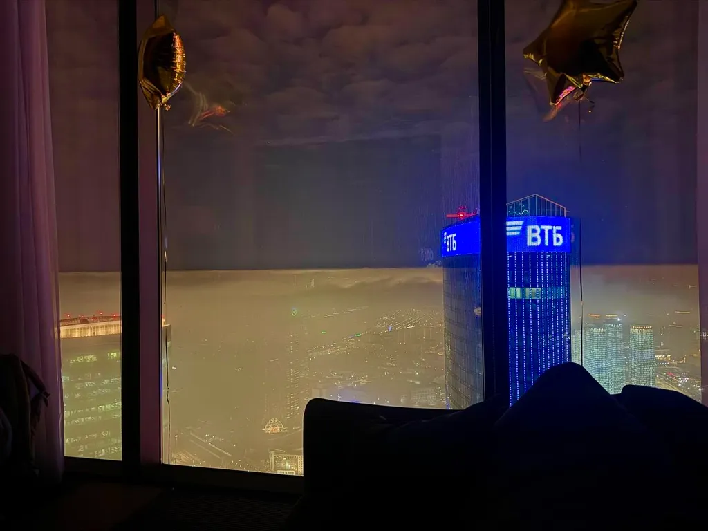 Квартира Апартамент на 80 этаже выше облаков — аренда посуточно в Москва