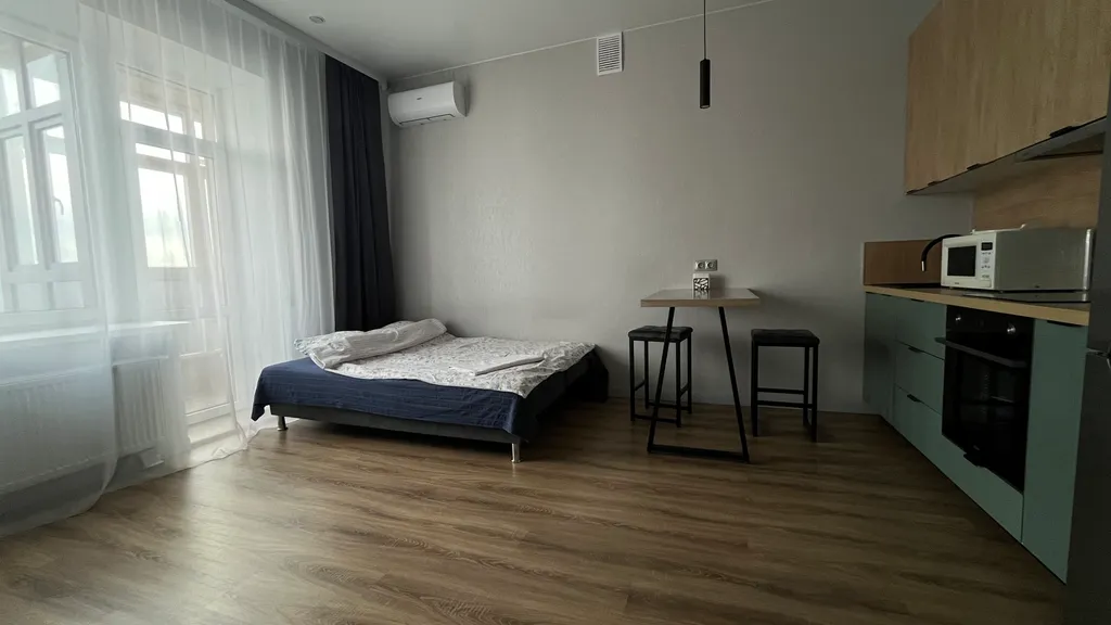 Уютная, светлая квартира-студия