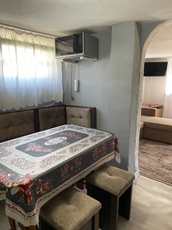 Уютный домик для отдыха компанией на берегу черного моря