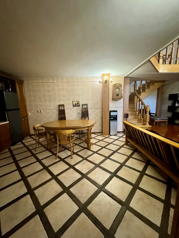 Двухуровневая квартира в центре города