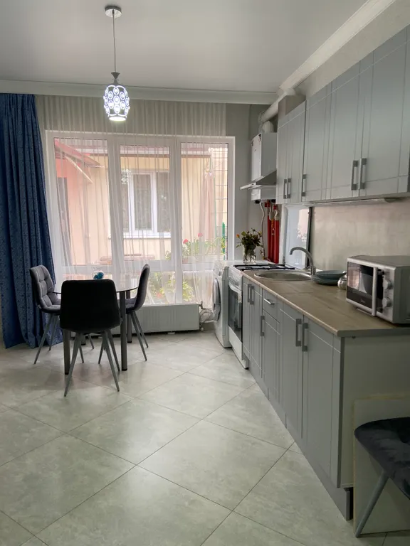 Уютный дом с собственным внутренним двориком