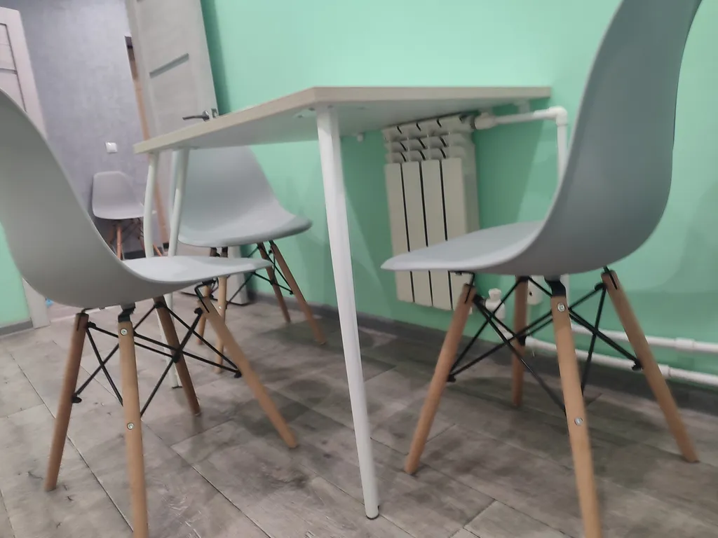 1-комнатная квартира 36 кв 2 дивана