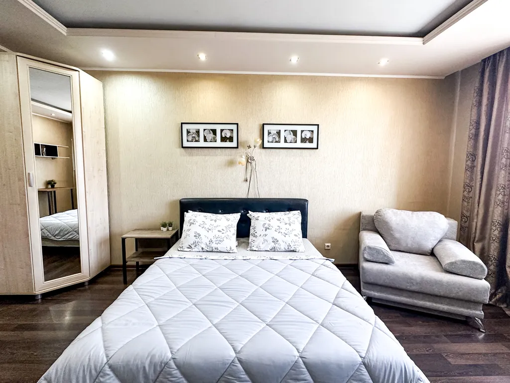 Квартира Квартира Метро Уралмаш — Екатеринбург