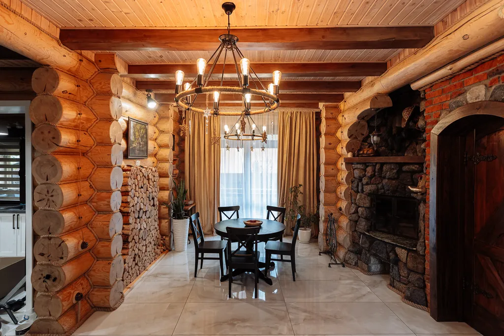 Шикарный дом из сруба с баней и бассейном