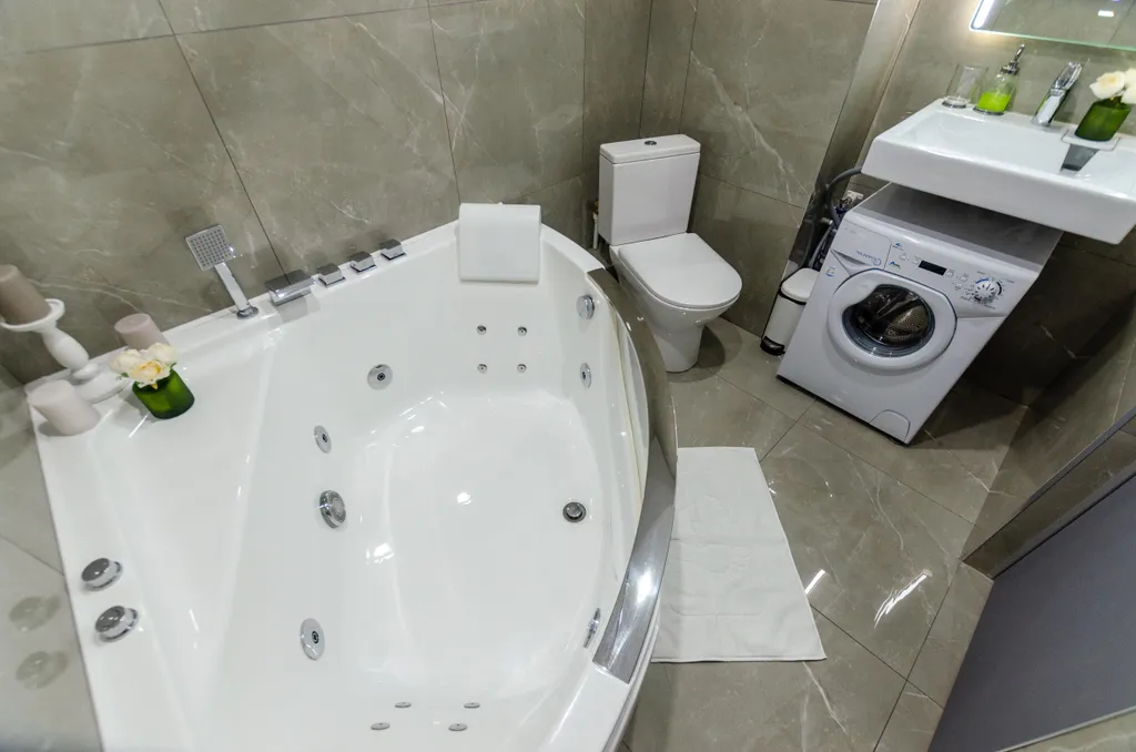 Квартира Квартира Студия с джакузи в самом центре с парковкой — Екатеринбург