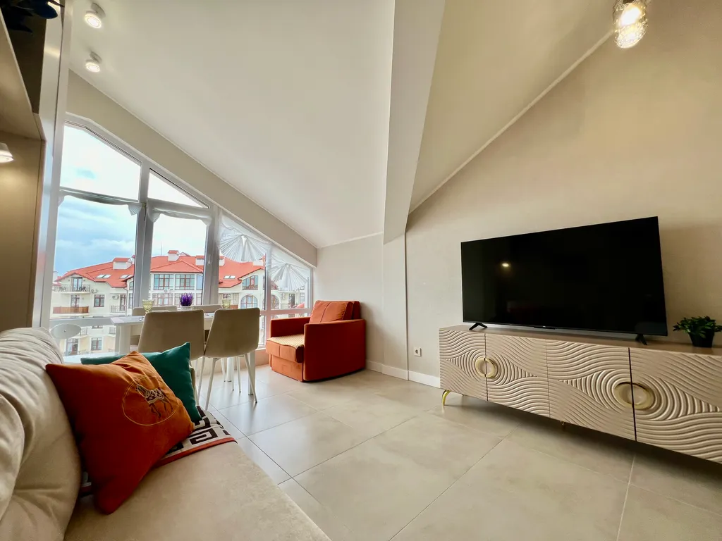 Квартира Квартира Яркая квартирка с кусочком моря — Геленджик