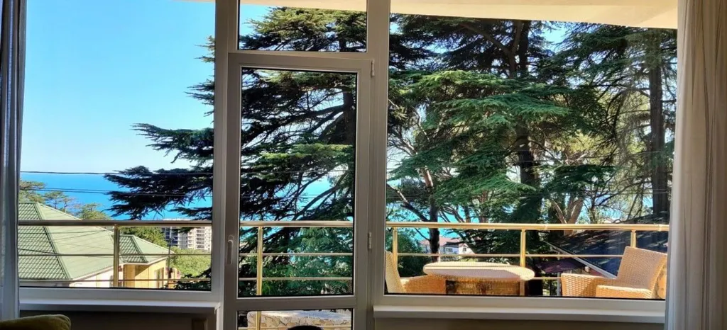 Квартира Апартамент с видом на море и отдельной спальней 202 — аренда посуточно в Гаспра