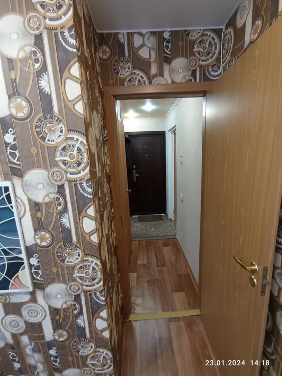 Квартира 1-комнатная Квартира — Кировск