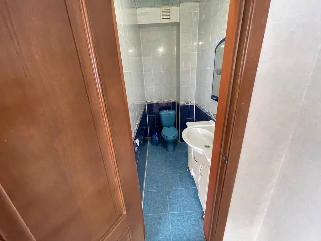 Уютный двухэтажный дом в черте города для отдыха и работы