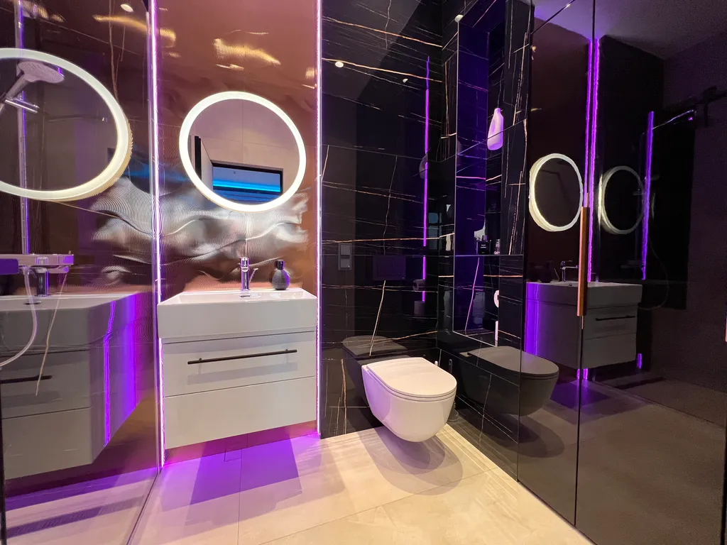 Элитная квартира с видом на воду в историческом центре Калининграда