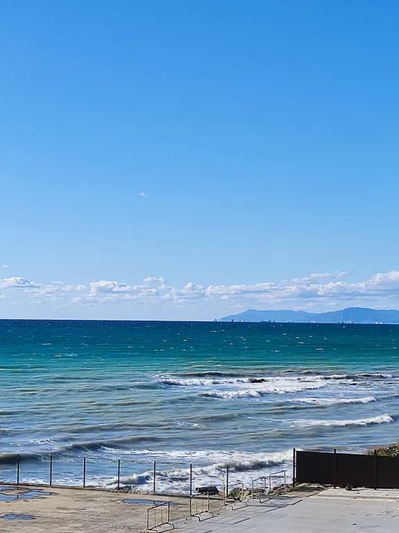 Уютная квартира рядом с морем