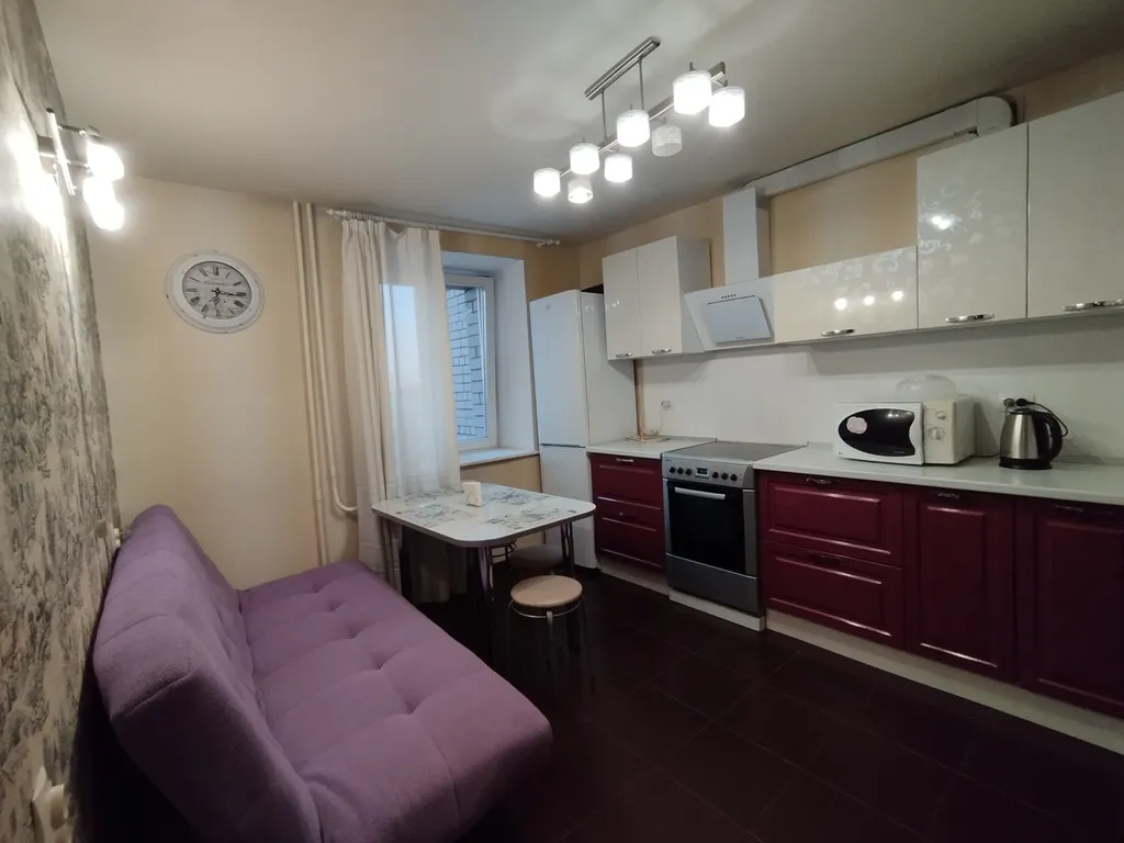 Большая однушка у Здравы