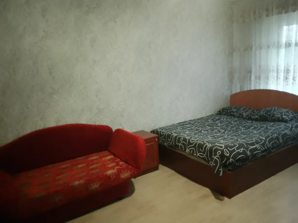 3-комнатная квартира - 8 койко-мест в центре города