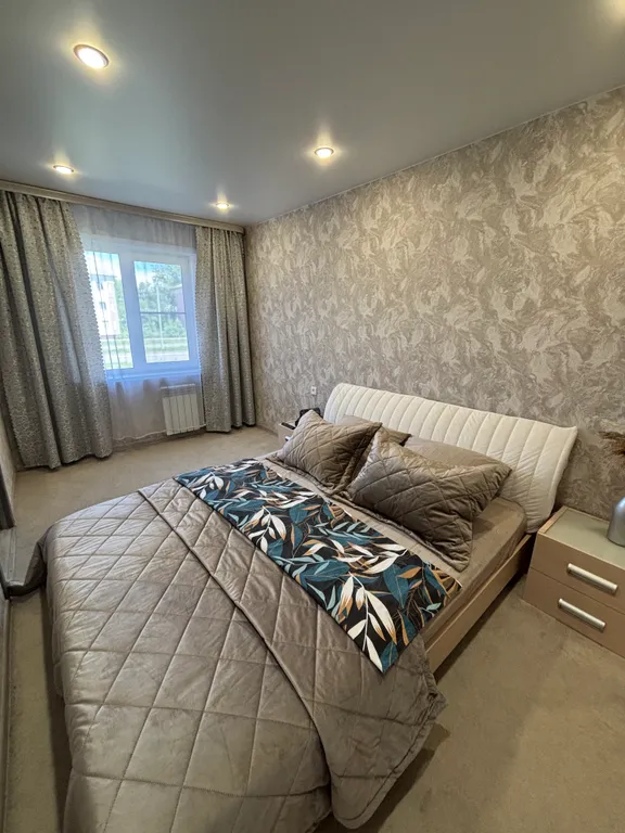 Квартира рядом с площадью нашего города