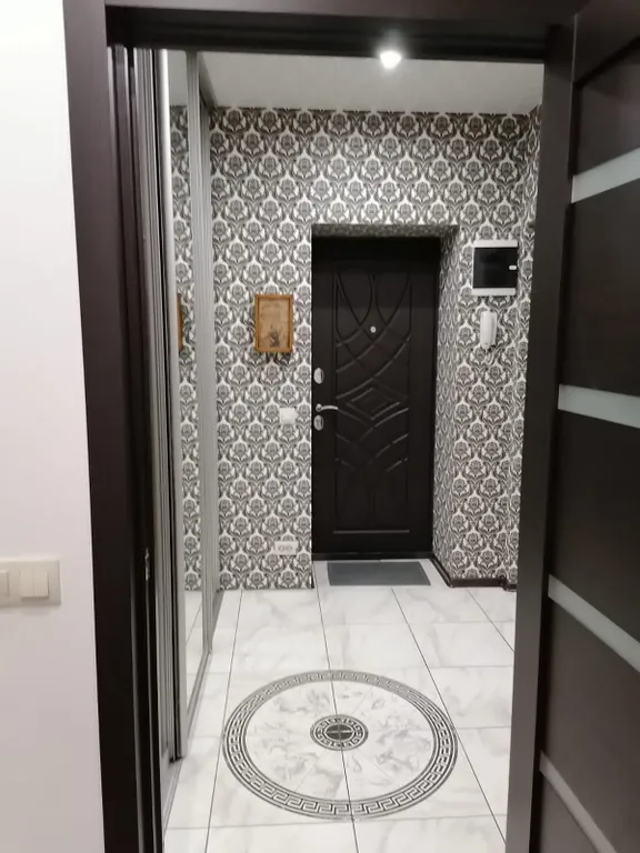 Дизайнерская-уютная 2х комнататная студия в центре города