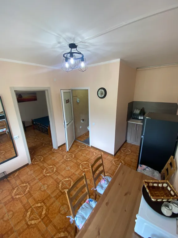 Квартира Квартира В розах и соснах утопает гостевой дом — Геленджик