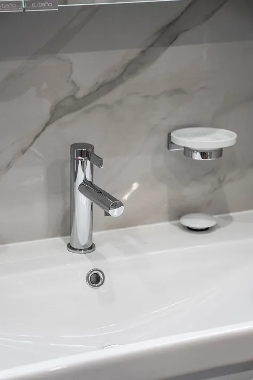 Апартаменты с новым ремонтом и 2 спальнями