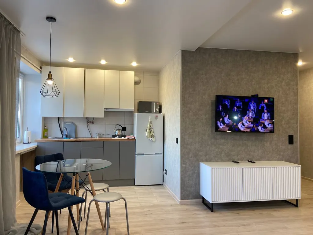 Квартира VIP студия с дизайнерский ремонтом — аренда посуточно в Кобрин