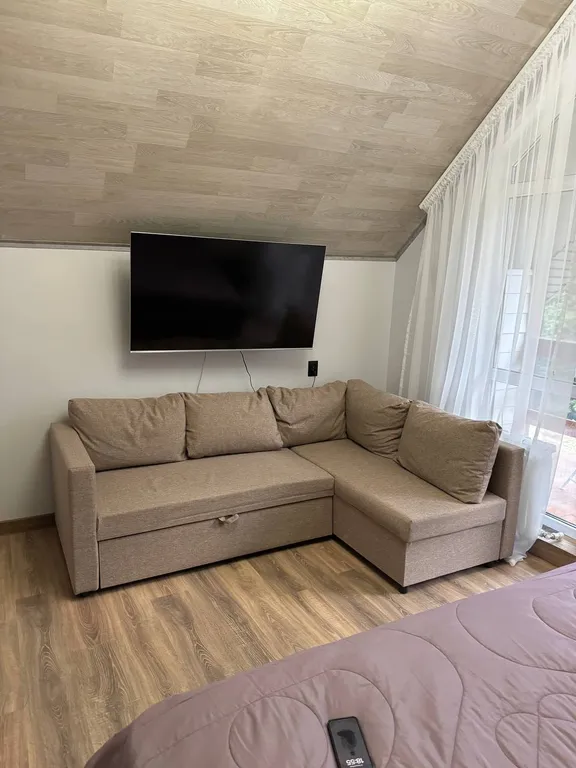 Коттедж с апартаментами DEMAAR Dombay