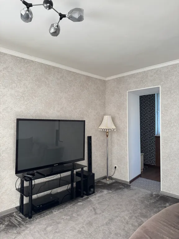 Уютная квартира возле Бювета и Аллеи Любви