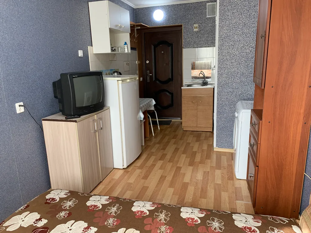 Студия напротив Сквера Пограничников